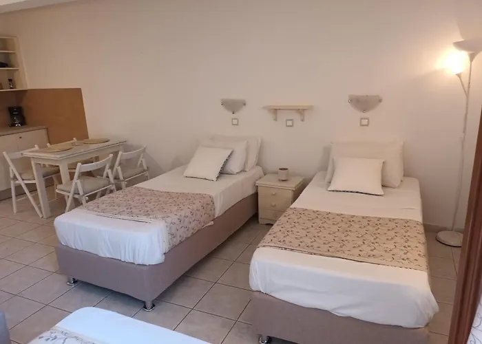 Argostoli Rooms *